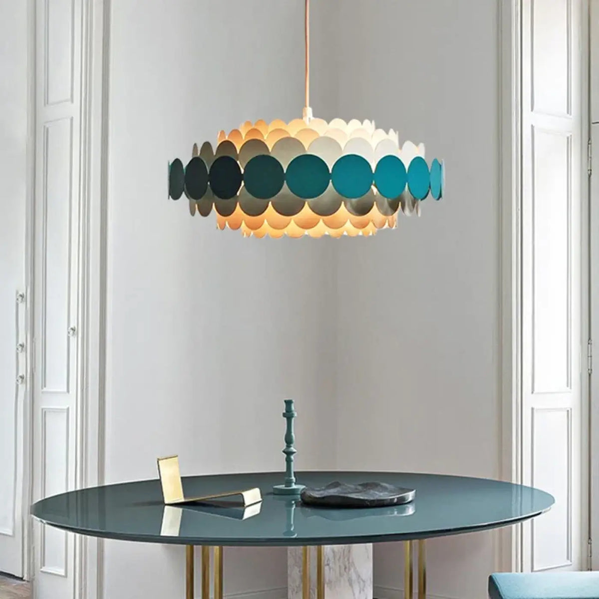Suspension en métal à effet écailles, trois coloris, S à L