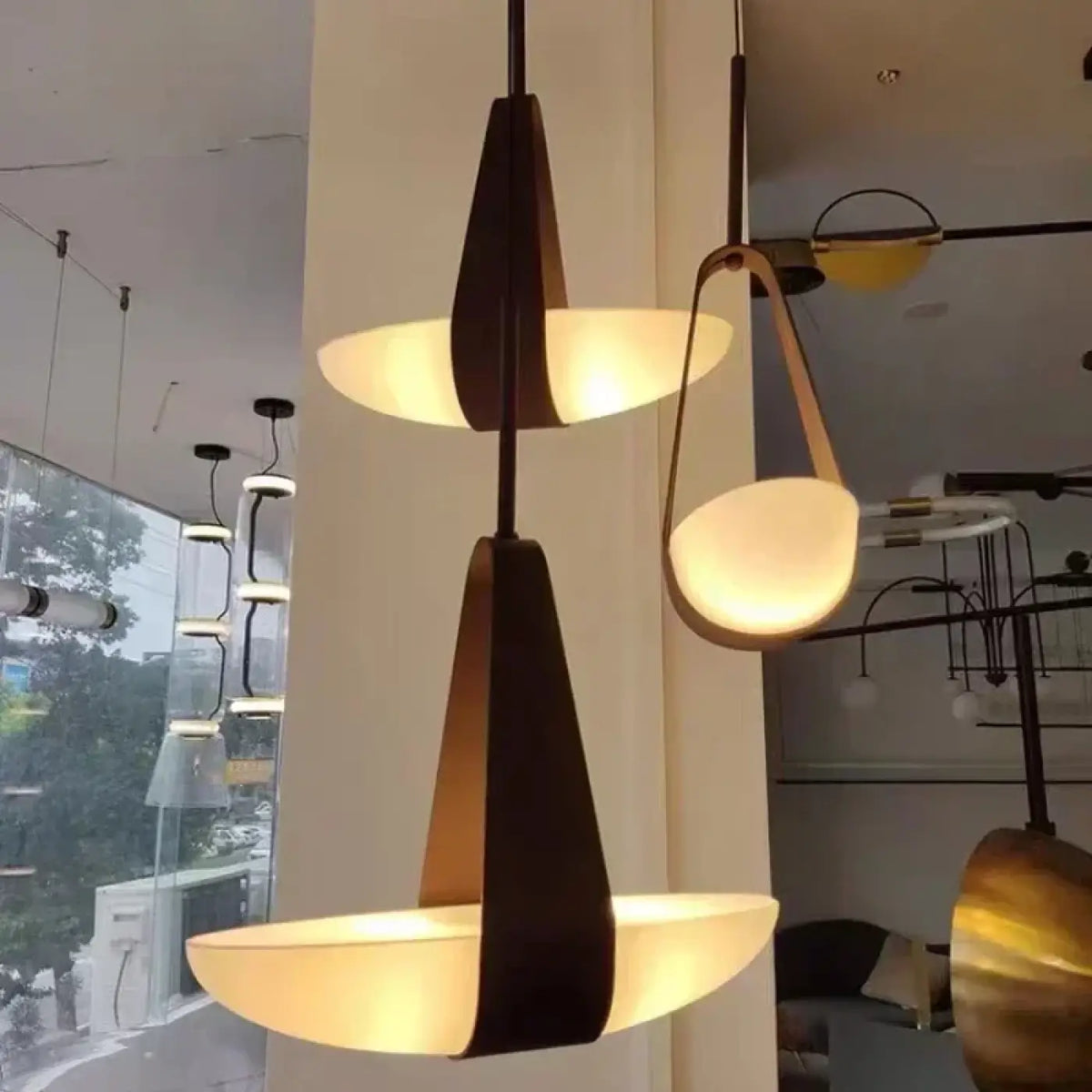 Suspension LED minimaliste en cuir et verre, tailles S ou M