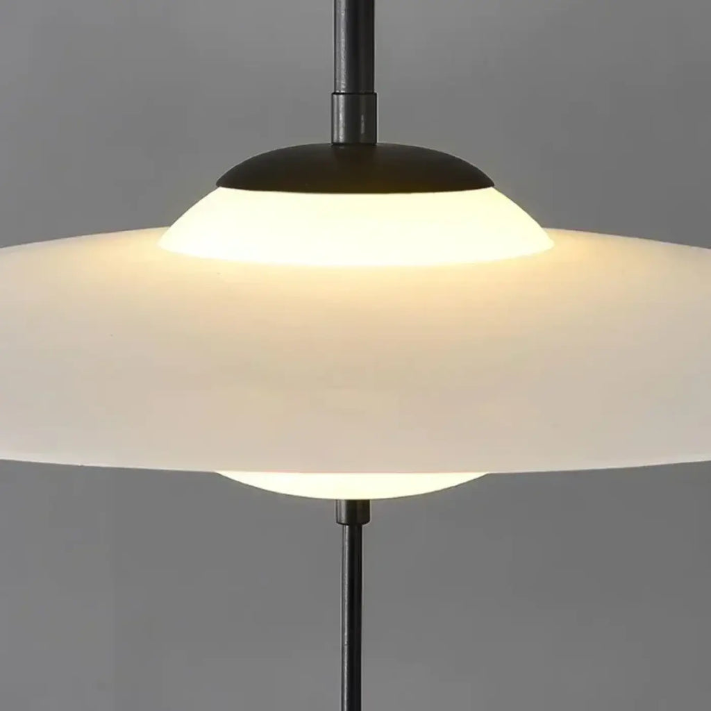 Suspension disque blanc sur tige noire, tailles S et M