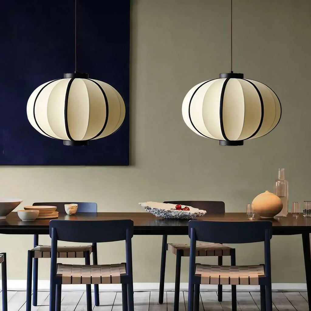 Suspension minimaliste en tissu écru et noir, du S au XL