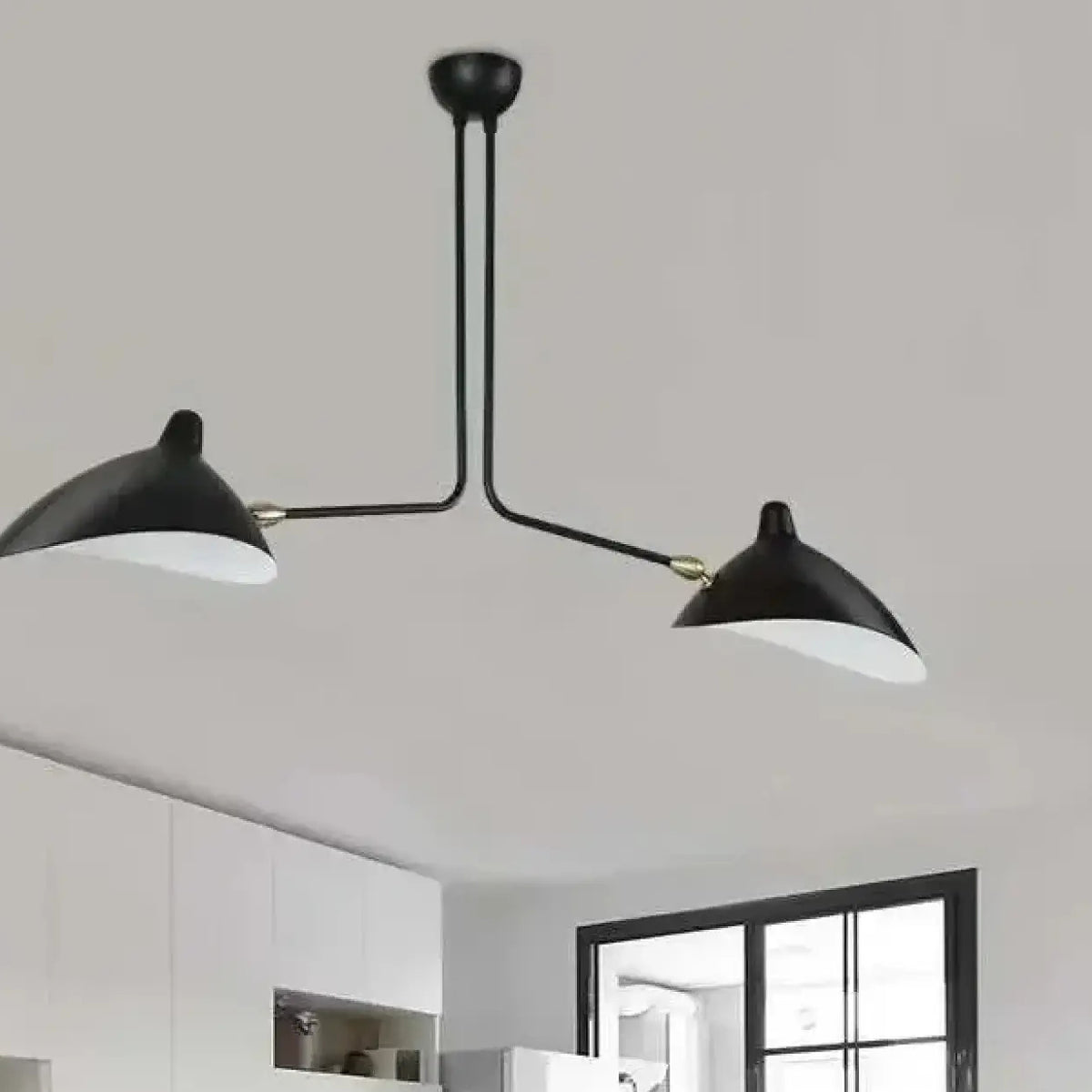 Lustre noir moderne à bras multiples