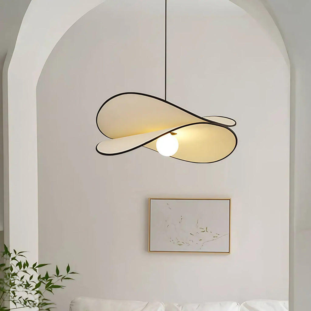 Suspension aux lignes organiques, trois tailles S, M et L