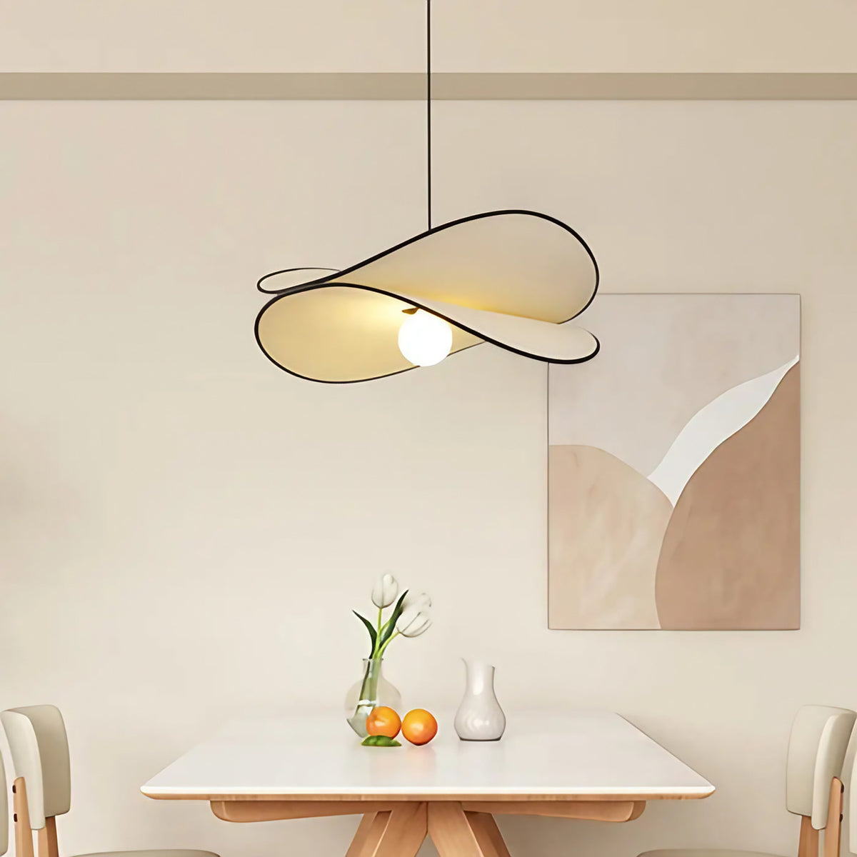 Suspension aux lignes organiques, trois tailles S, M et L