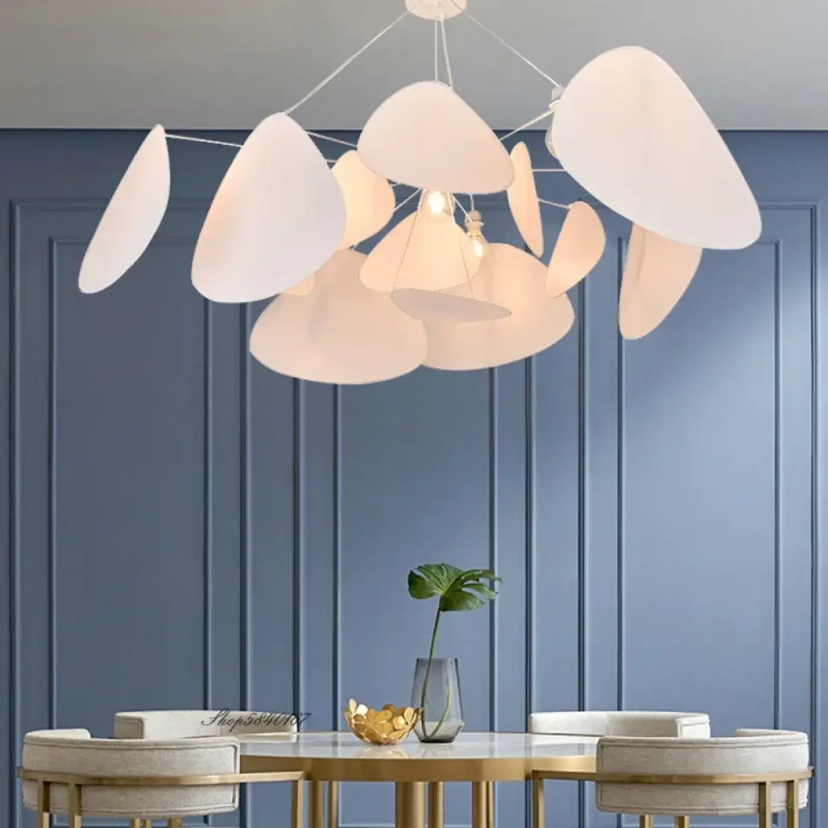 Suspension nuage à pétales blancs, de la taille S à XXL