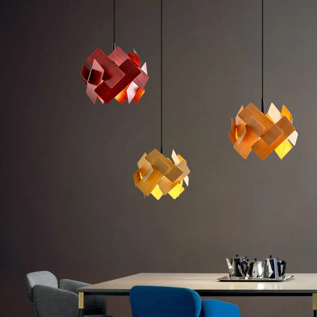 Suspension sculpturale LED contemporaine, cinq coloris