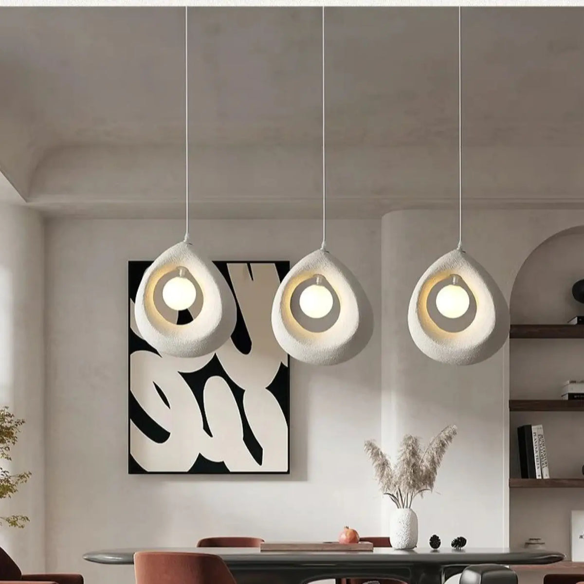 Suspension sculpturale en plâtre, forme organique, blanc ou noir, blanc