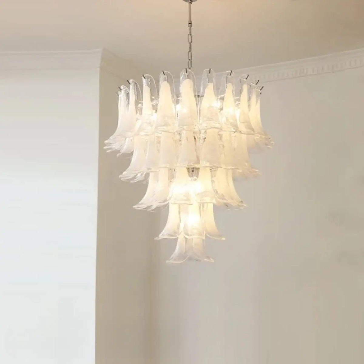 Suspension à pétales de verre soufflé en cascade, dix modèles
