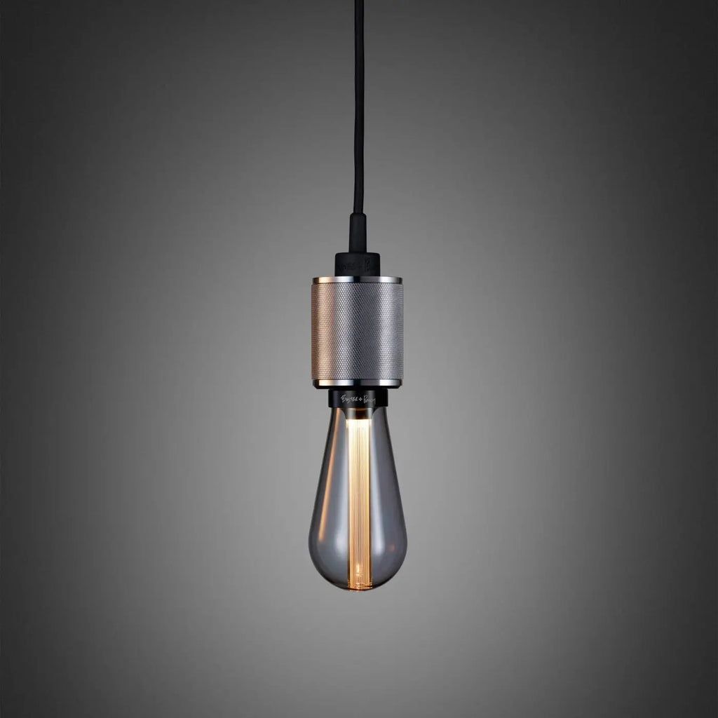 Suspension douille en métal massif quadrillé, ampoule nue E27