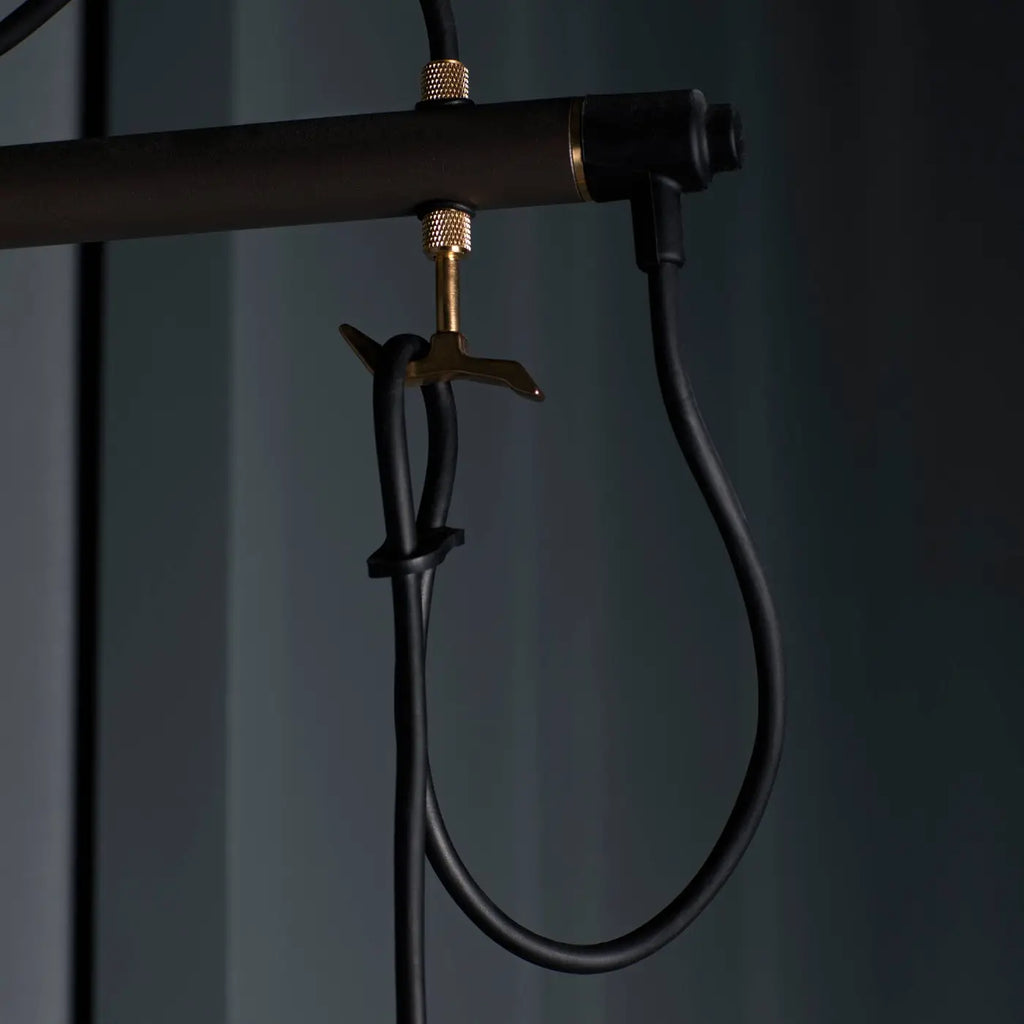 Suspension douille en métal massif quadrillé, ampoule nue E27