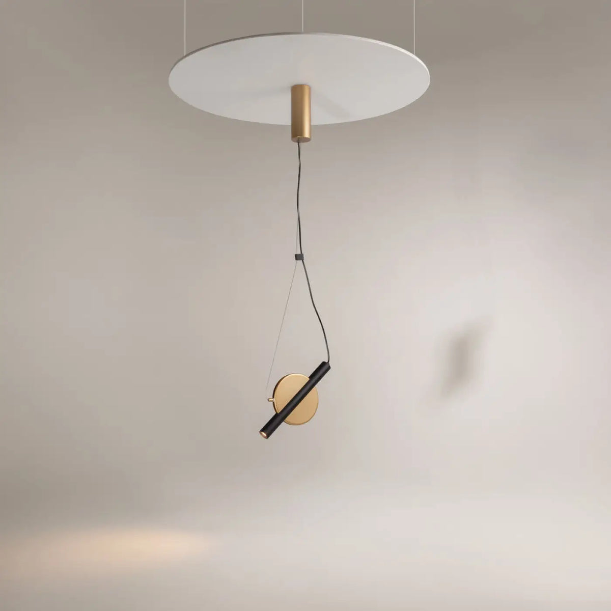 Suspension LED cylindre horizontal orientable, doré ou blanc, doré