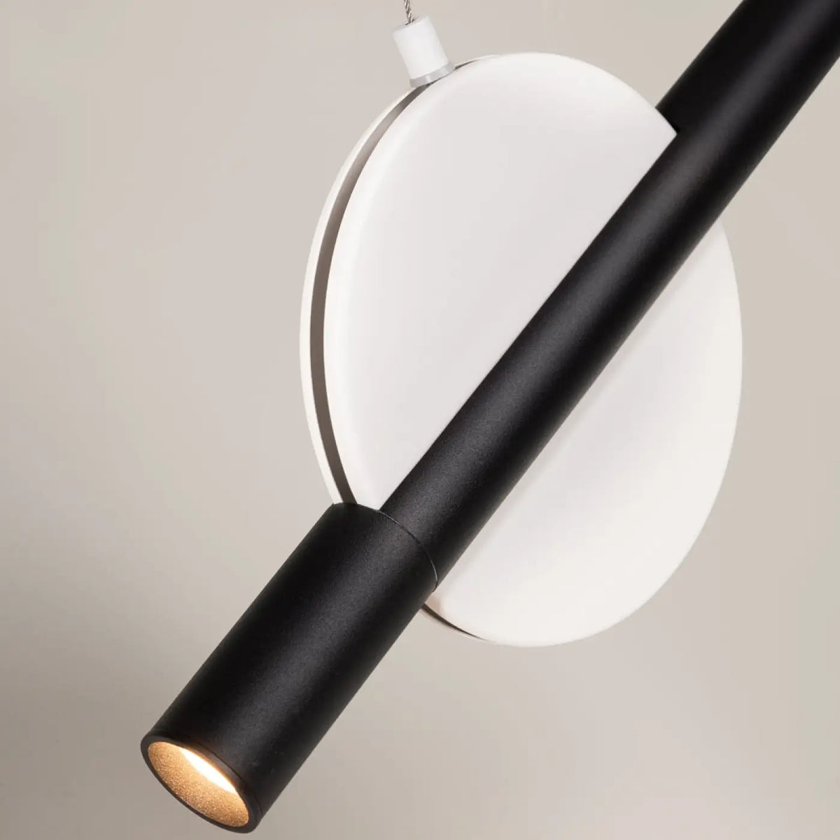 Suspension LED cylindre horizontal orientable, doré ou blanc