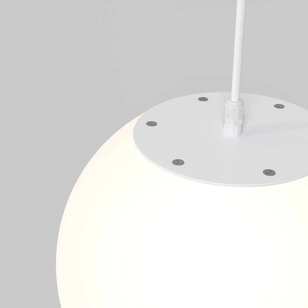 Suspension extérieure globe opalin, IP54, monture noire ou blanche