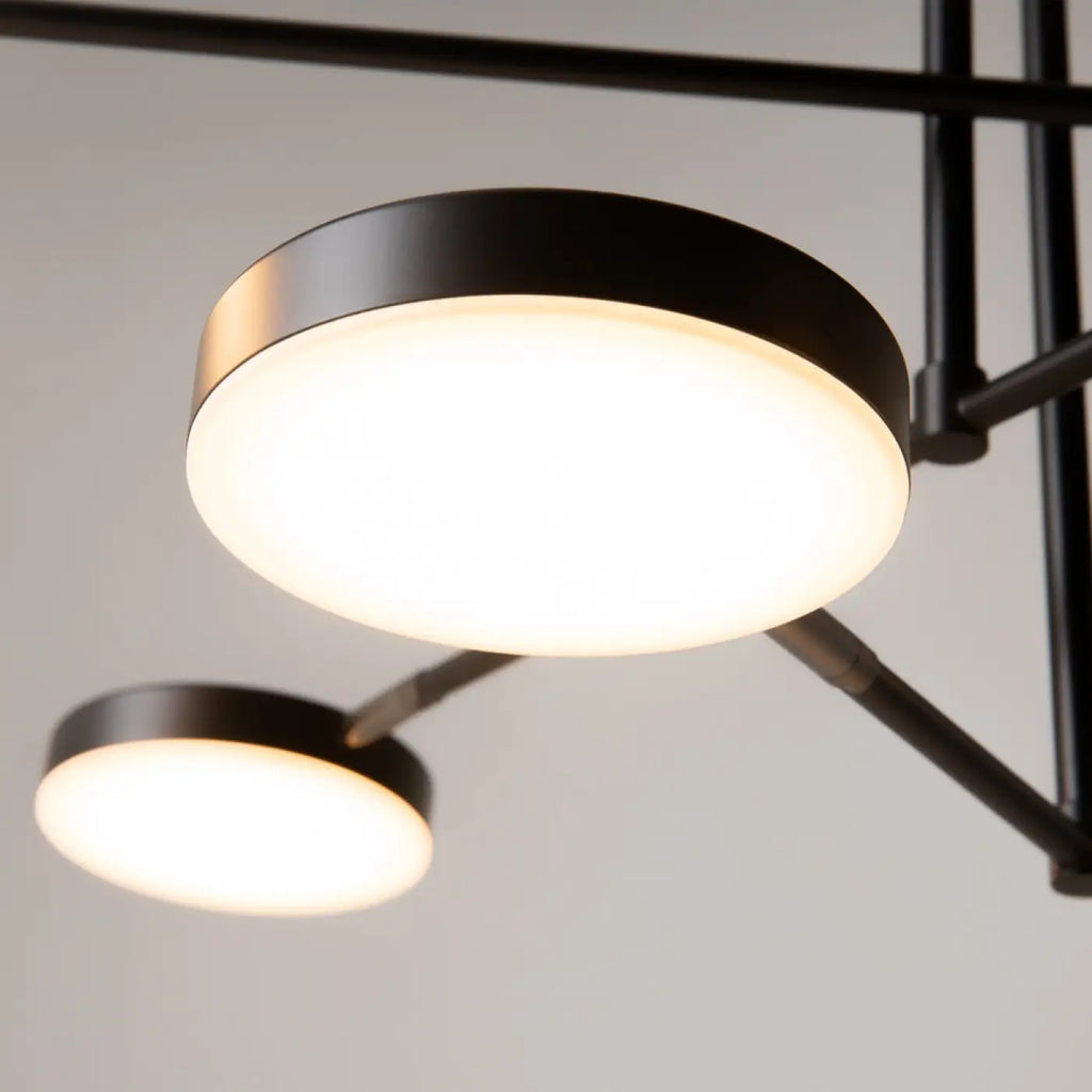 Suspension LED à bras articulés en métal noir, 89 cm d'envergure