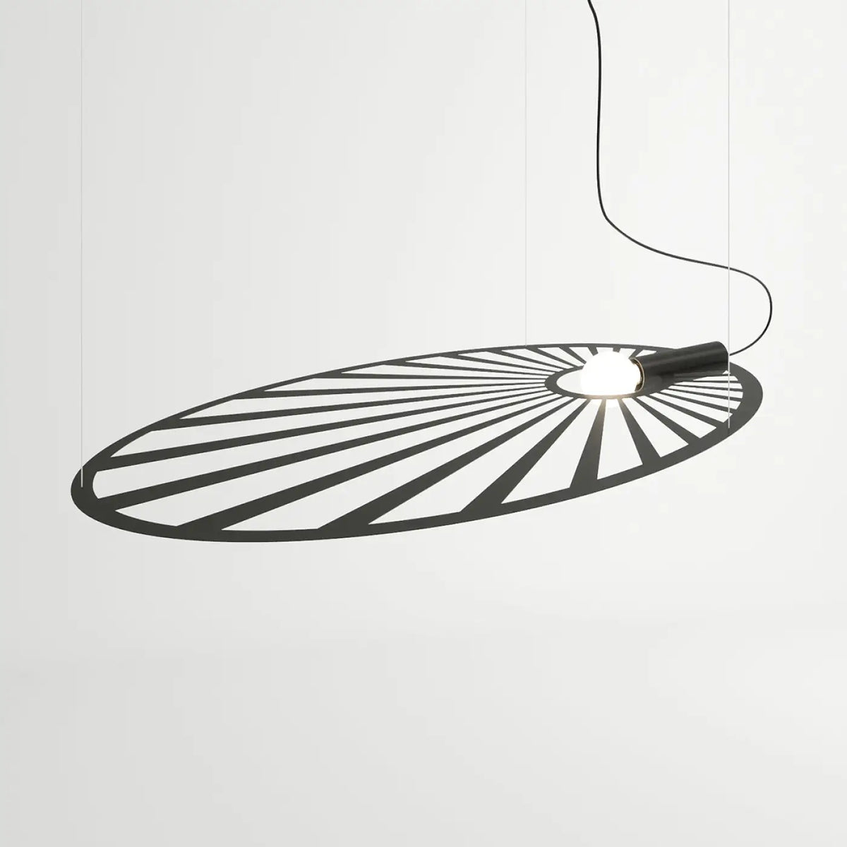 Grande suspension feuille en acier ajouré, motif floral, E27