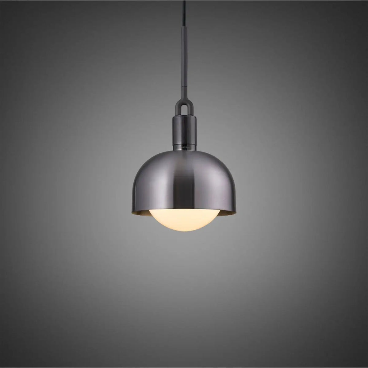 Suspension abat-jour métal, globe de verre fumé ou opale, gris