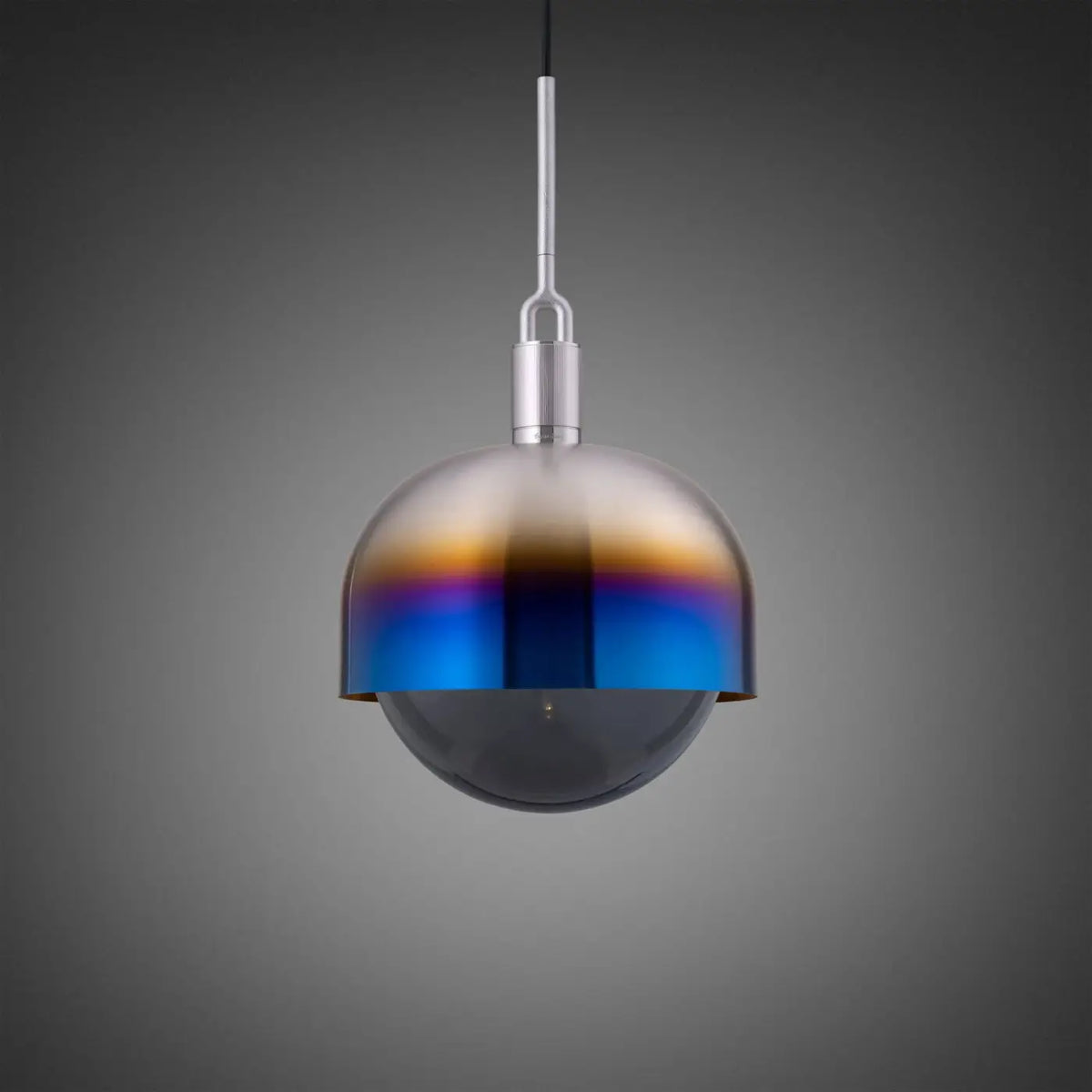 Suspension abat-jour métal, globe de verre fumé ou opale, multicolore