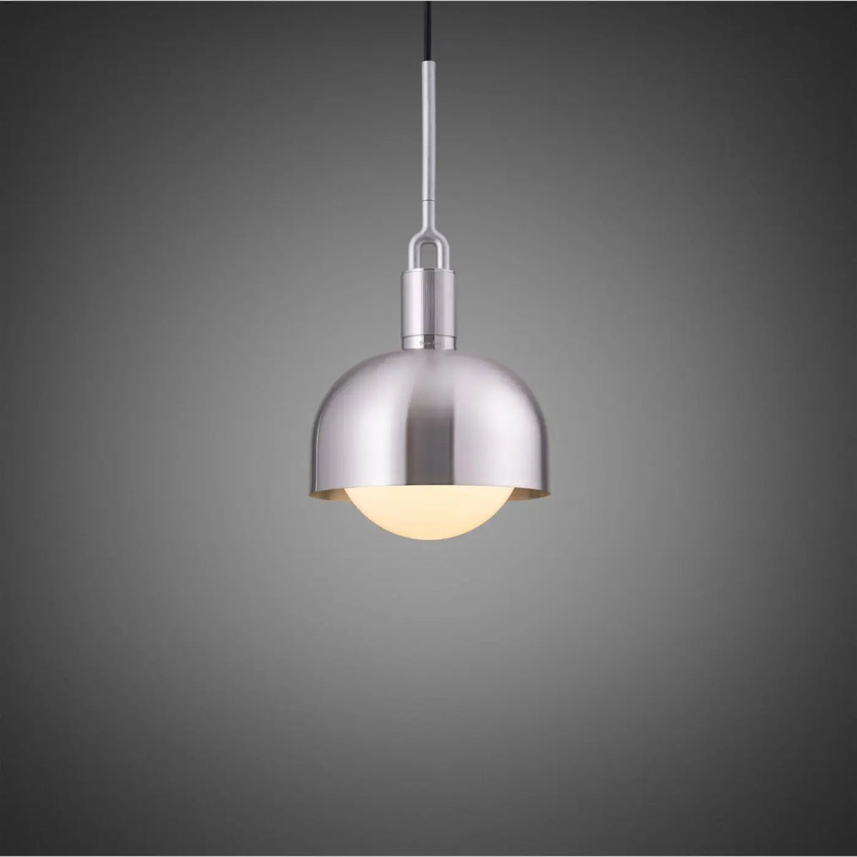 Suspension abat-jour métal, globe de verre fumé ou opale, argenté