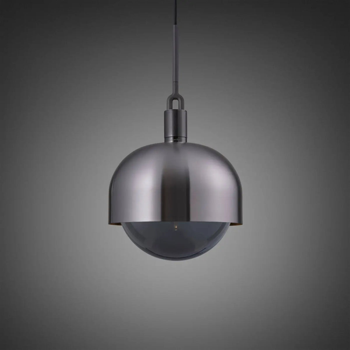 Suspension abat-jour métal, globe de verre fumé ou opale, gris
