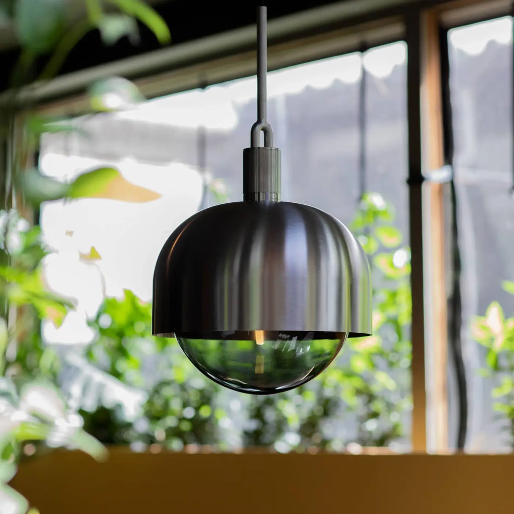 Suspension globe en verre soufflé fumé ou opale, câble 300 cm