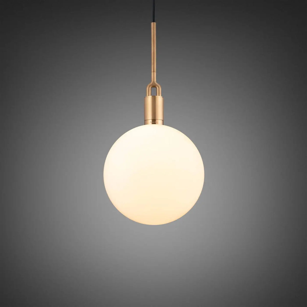Suspension globe en verre soufflé fumé ou opale, câble 300 cm, doré