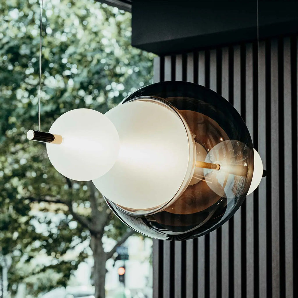 Suspension en sphères de verre sablé, 45 cm, LED 3000 K