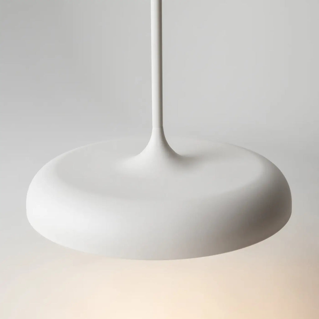 Suspension LED coupole en métal mat, 30 ou 40 cm, trois coloris