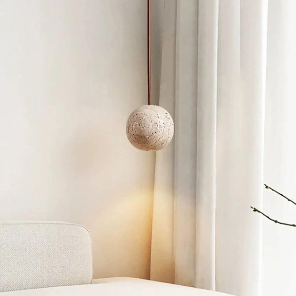 Suspension boule en béton et terrazzo, ligne minimaliste