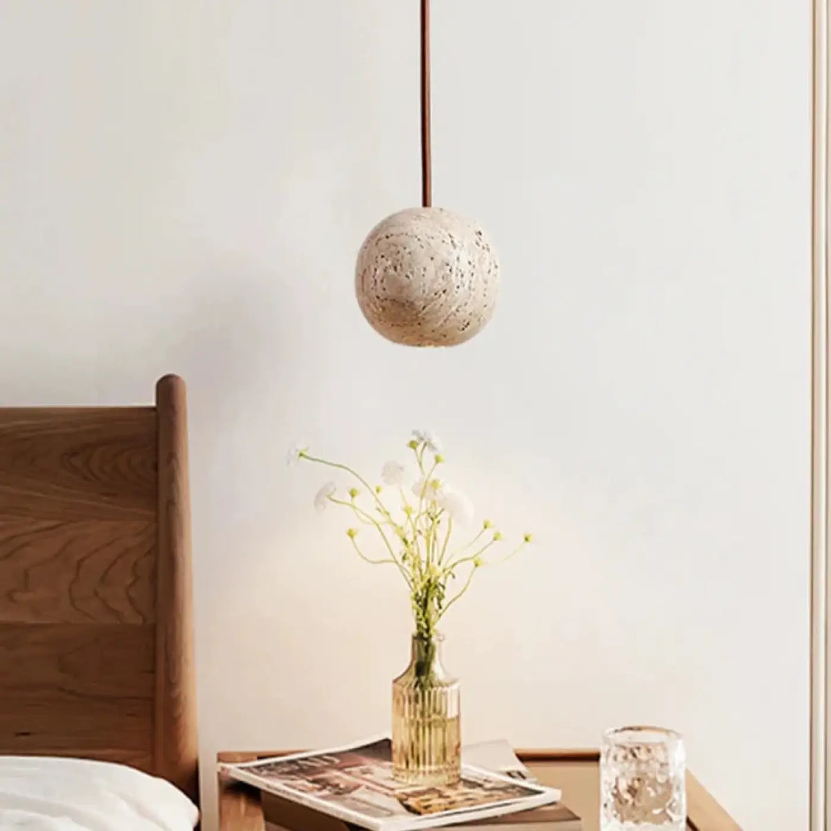 Suspension boule en béton et terrazzo, ligne minimaliste