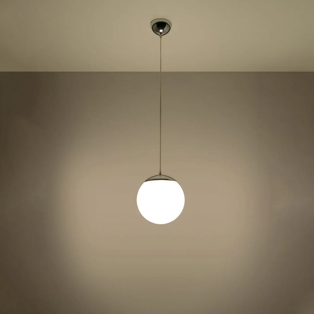 Suspension globe en verre blanc, monture en acier, 20 à 40 cm