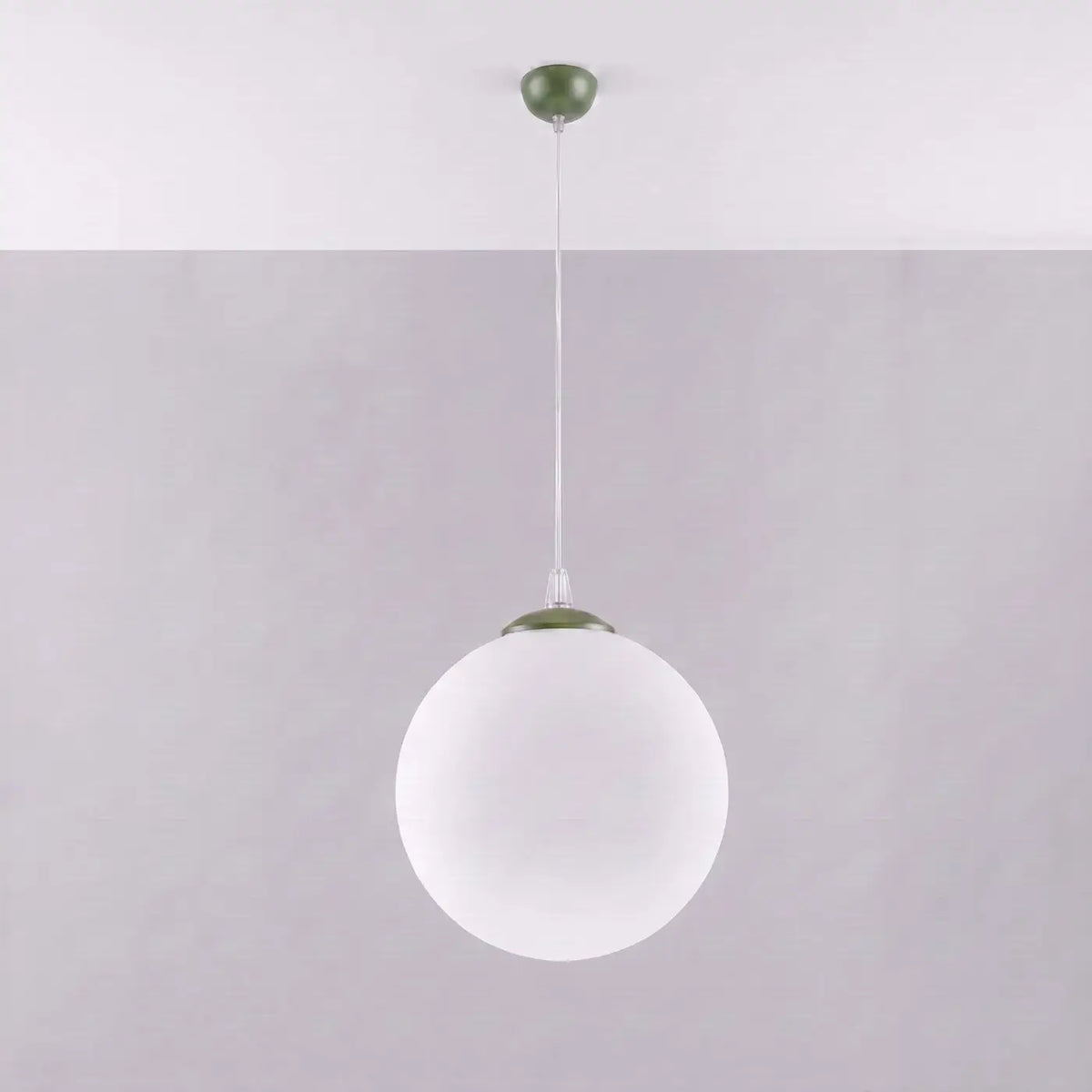 Suspension globe en verre blanc, monture en acier, 20 à 40 cm, vert olive