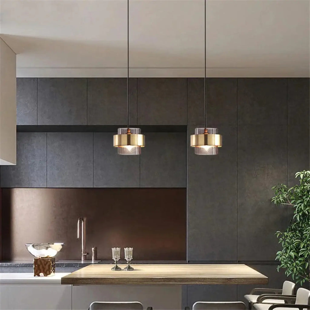 Suspension industrielle esprit loft, allure d'atelier
