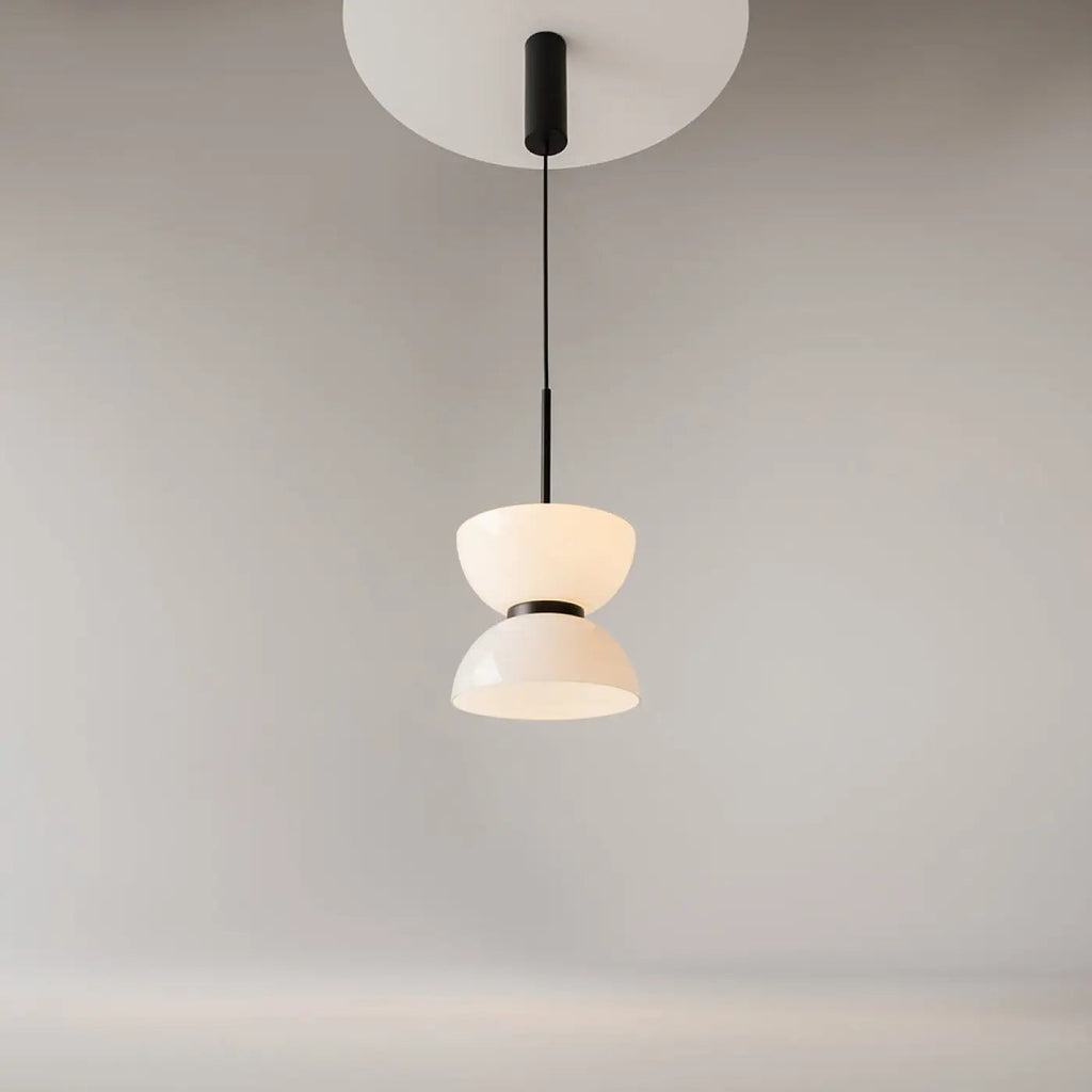 Suspension LED globe opalin, monture en acier noir, doré ou blanc, noir