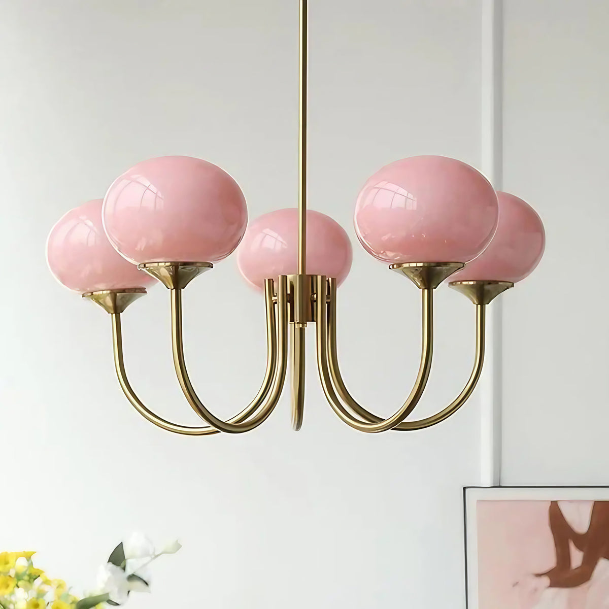 Suspension laiton à globes de verre teinté, 3 ou 5 lampes, rose