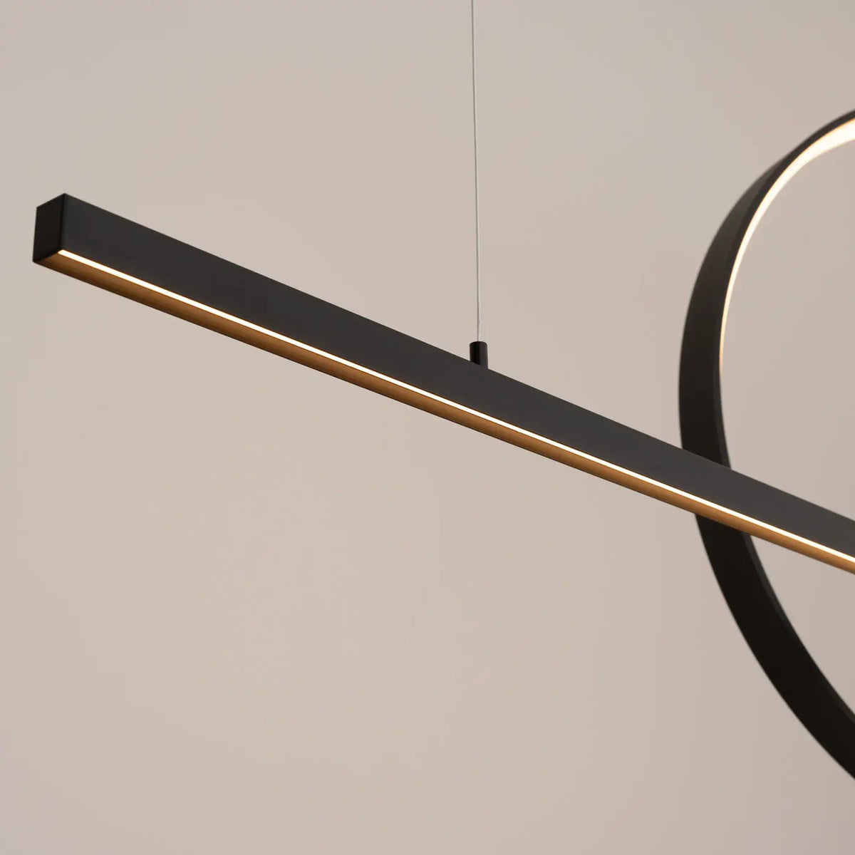 Suspension LED anneau et barre en aluminium, 46 W, noir ou blanc