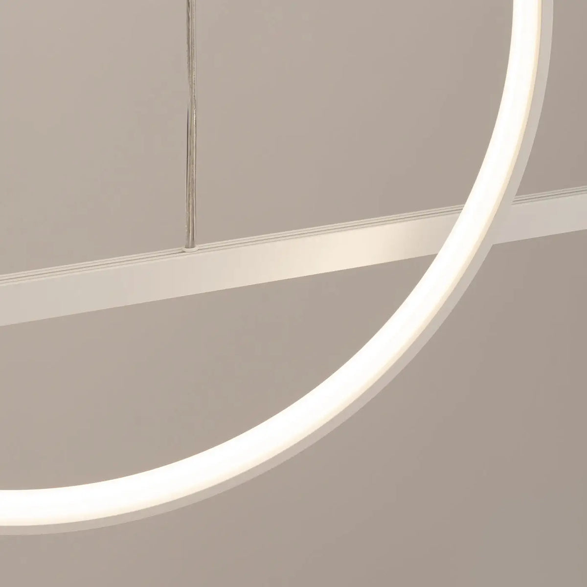 Suspension LED anneau et barre en aluminium, 46 W, noir ou blanc