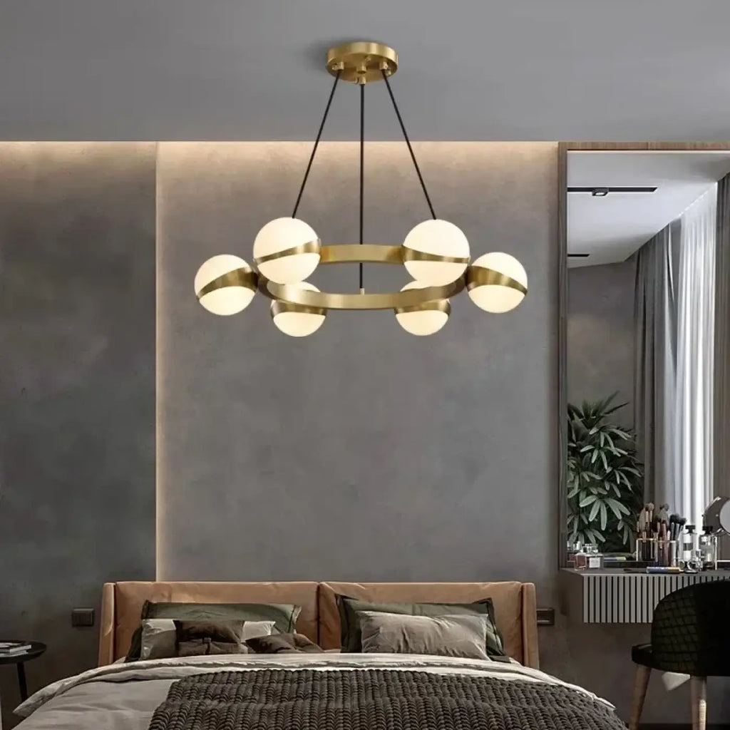 Suspension LED en anneau de laiton, trois tailles