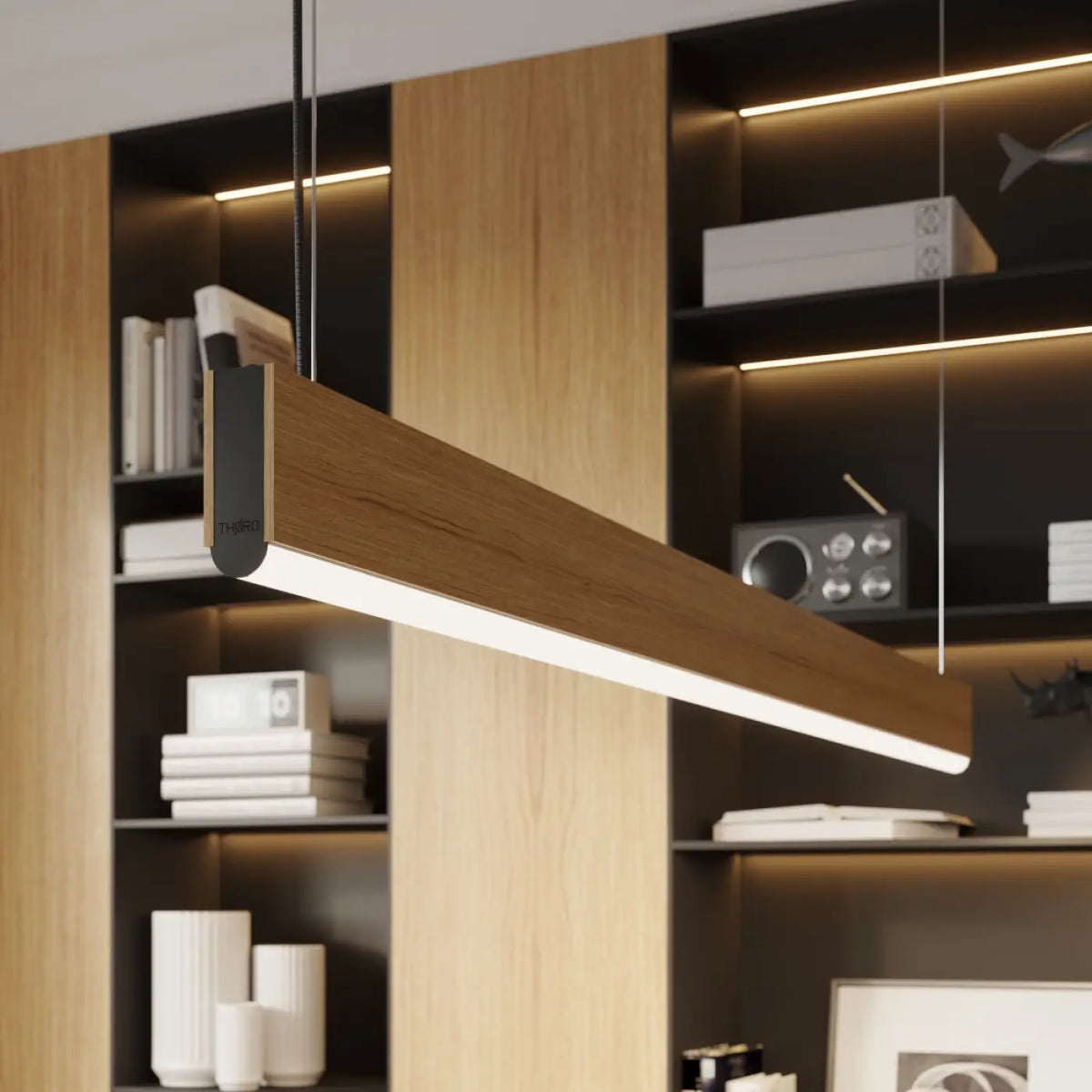 Suspension LED linéaire en boîtier de chêne, 3,5 cm de large