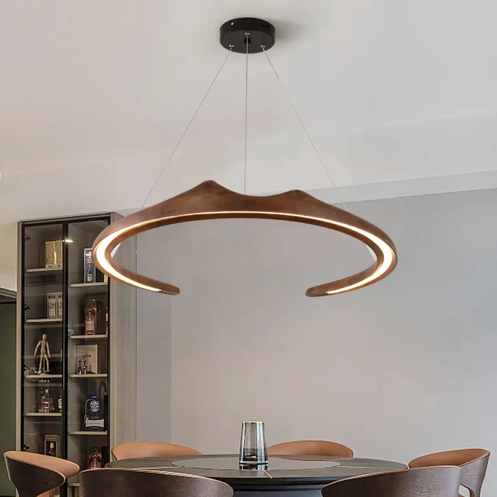 Suspension LED en bois aux formes sculpturales, marron ou beige, marron
