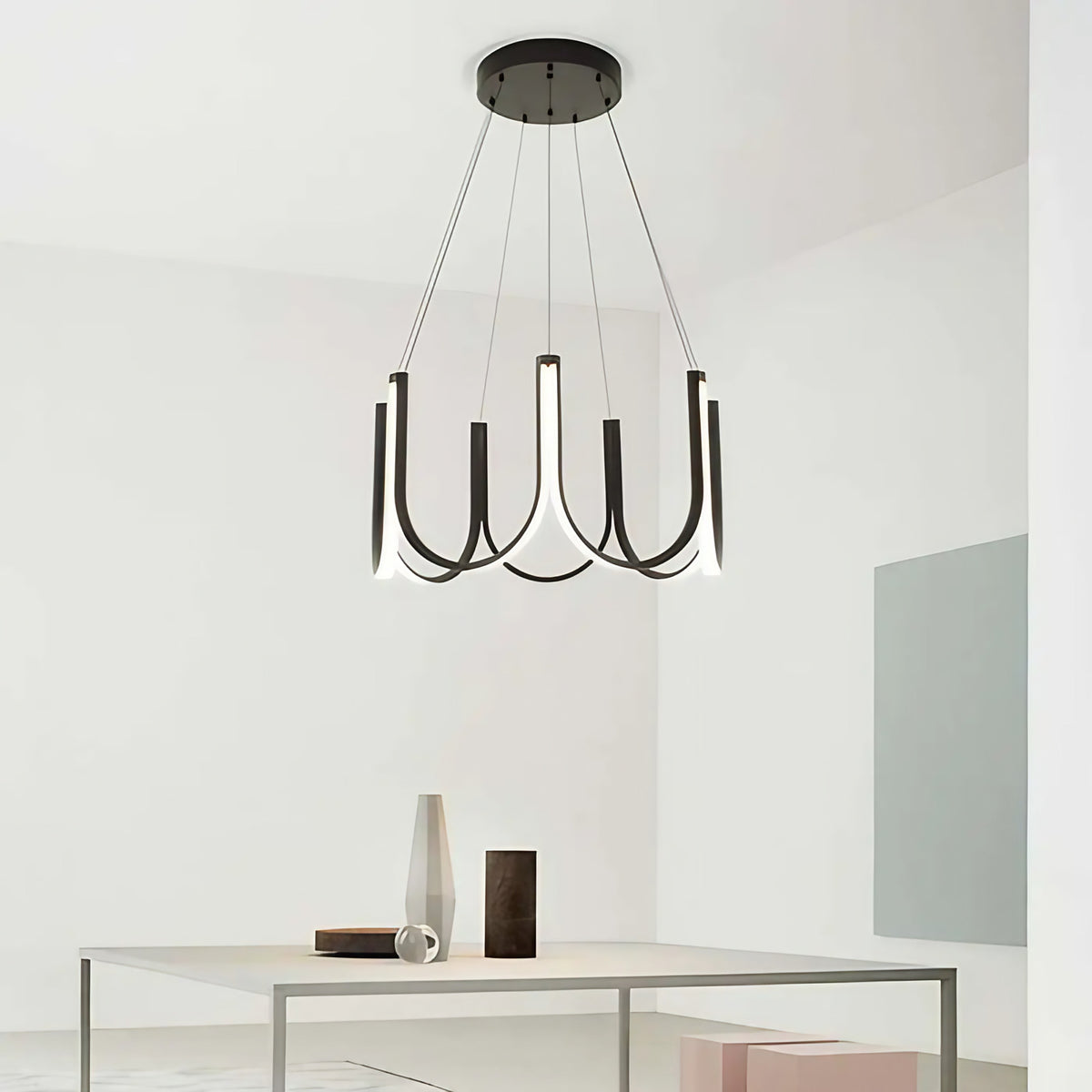 Suspension LED noire à bras lumineux, tailles S, M et L