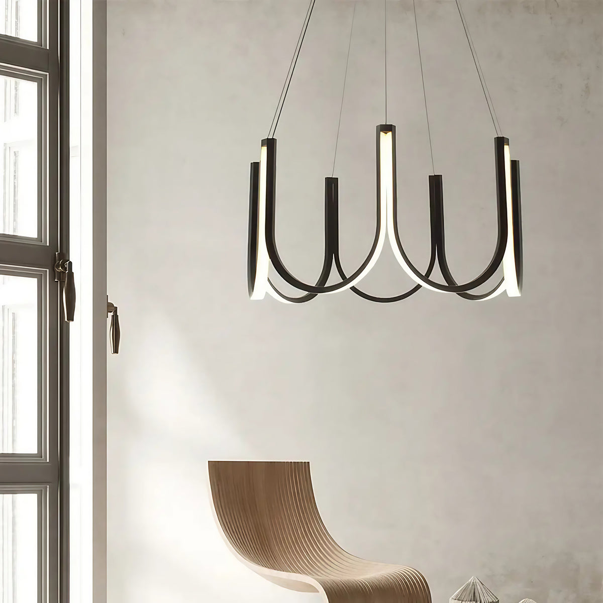 Suspension LED noire à bras lumineux, tailles S, M et L