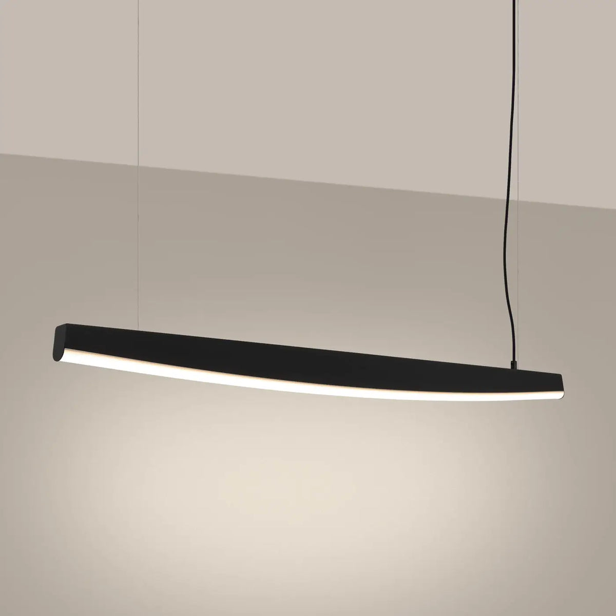 Suspension barre LED en acier aux bords arqués, 120 ou 150 cm