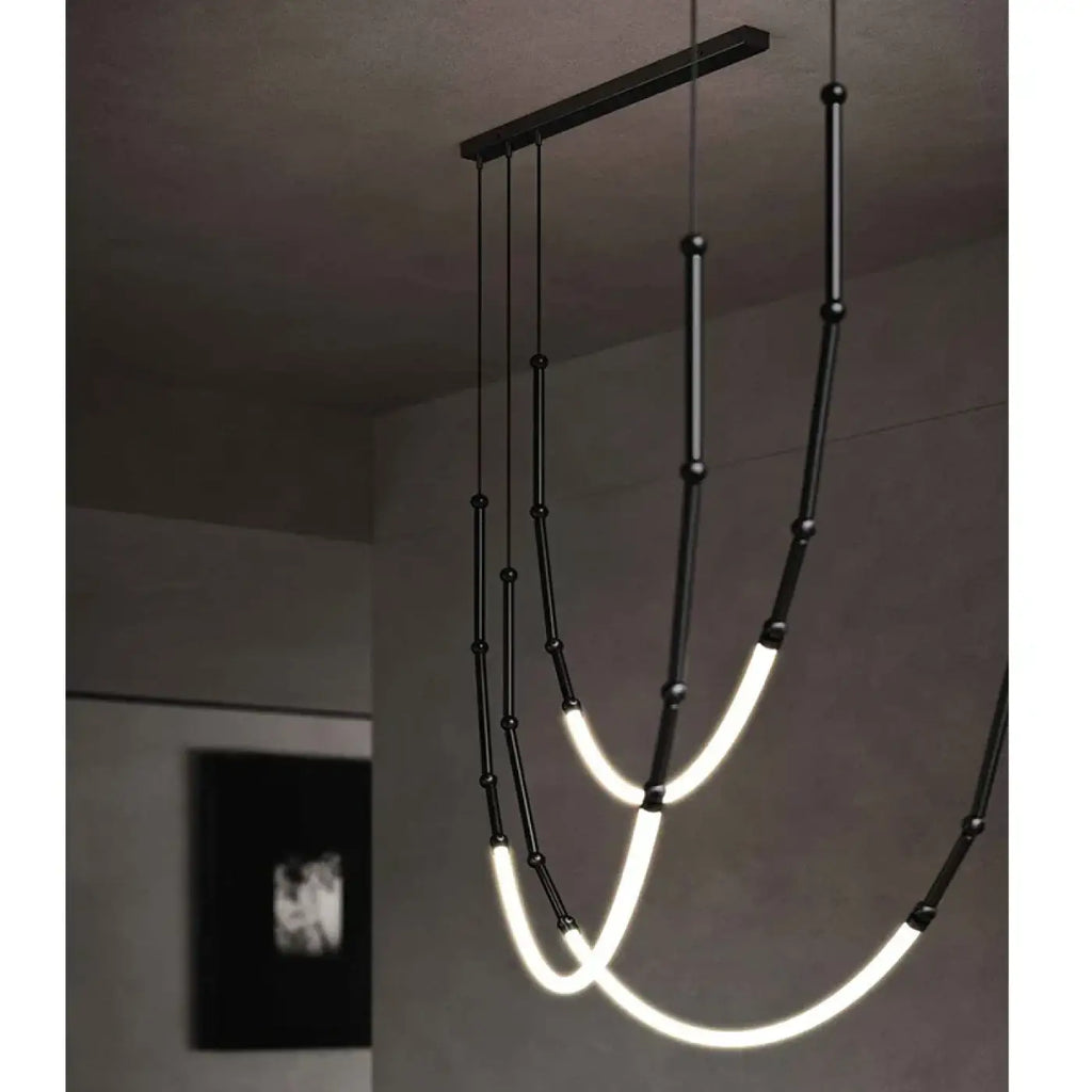 Suspension LED à câbles lumineux, trois modèles au choix