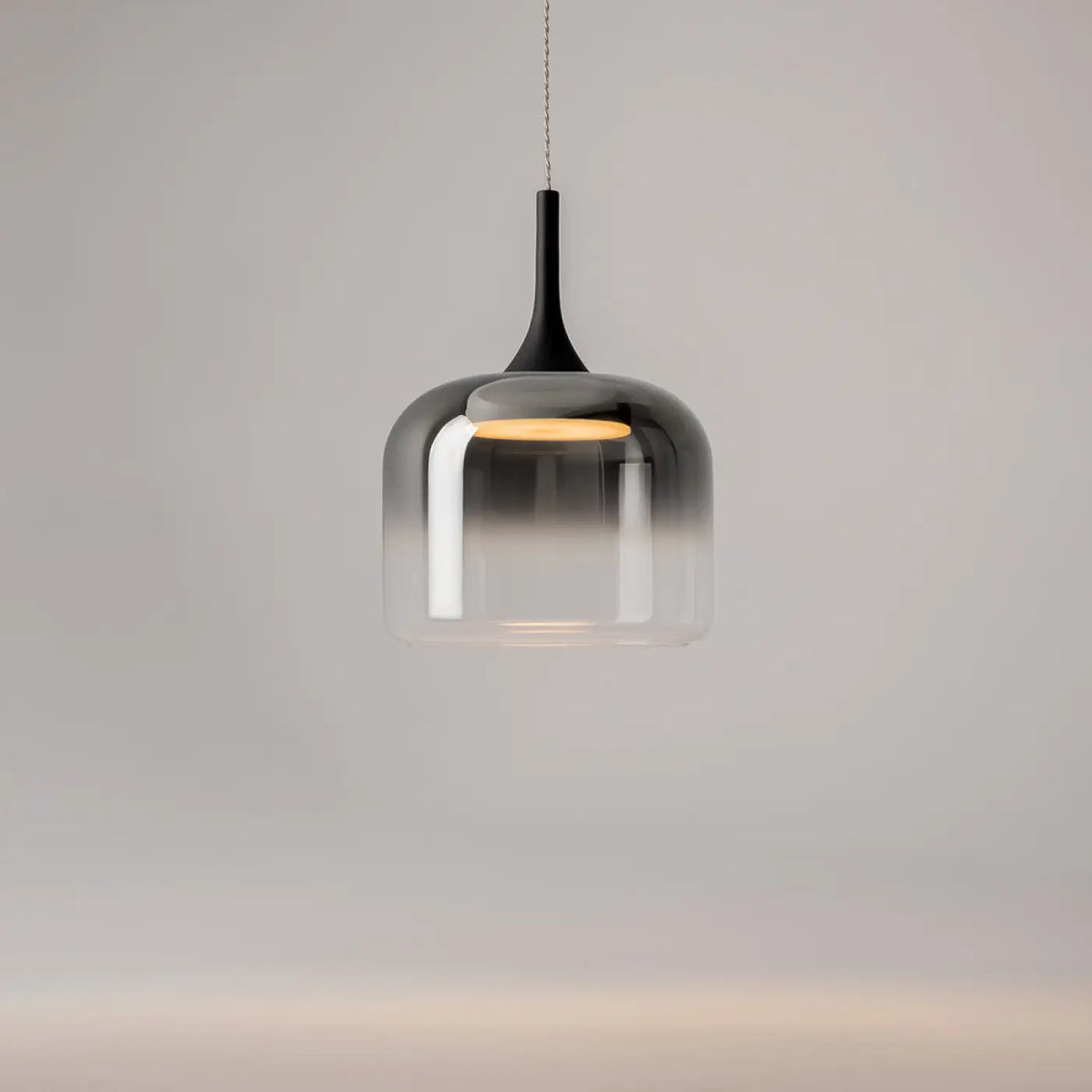 Suspension LED globe en verre de 26 cm, gris fumé, blanc ou doré