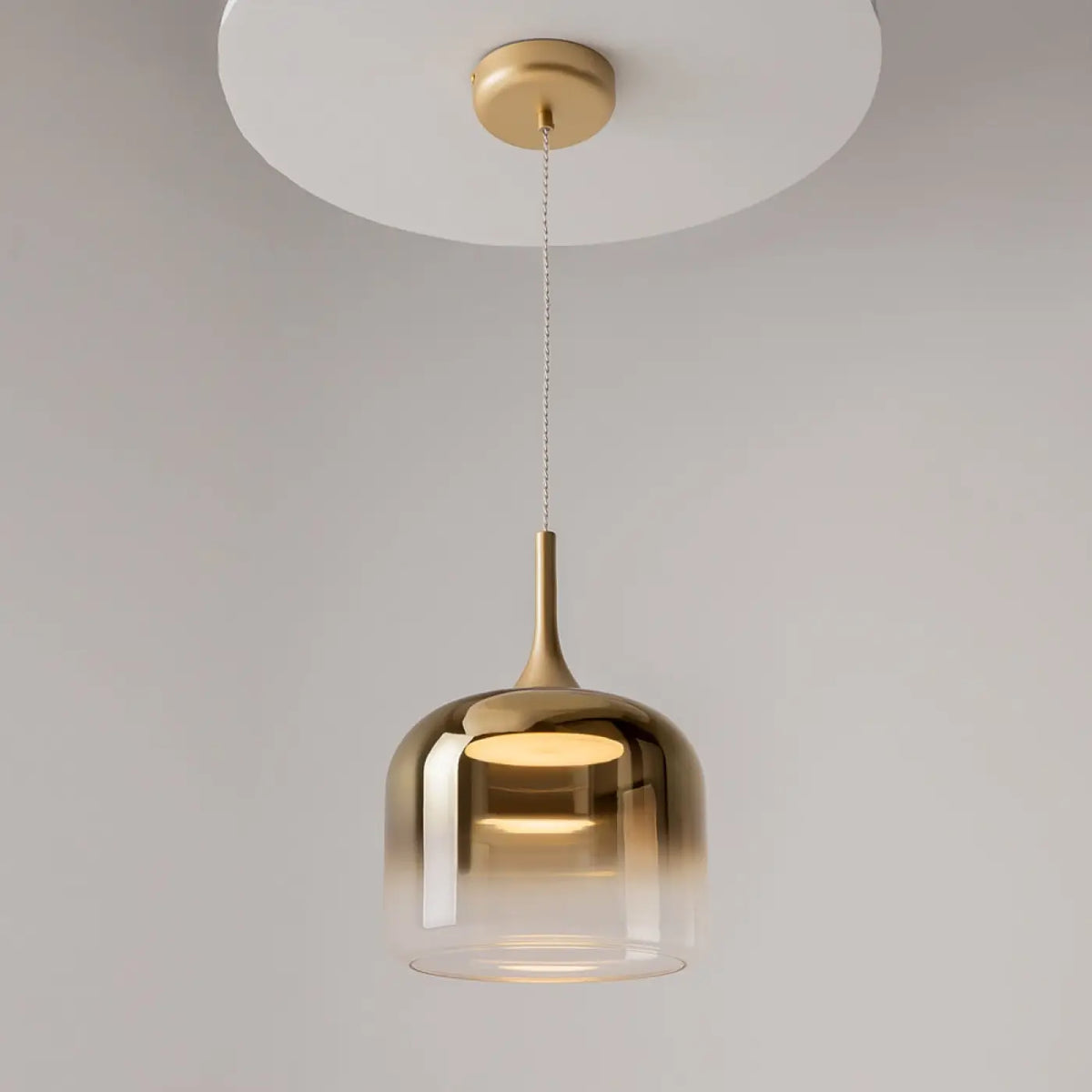 Suspension LED globe en verre de 26 cm, gris fumé, blanc ou doré