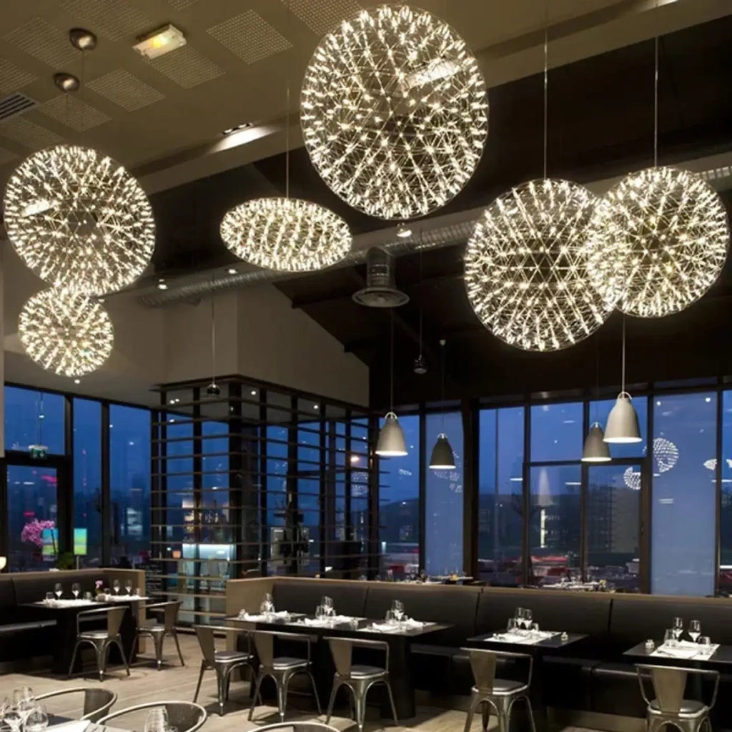 Suspension boule LED pour plafond haut, tailles S à XL