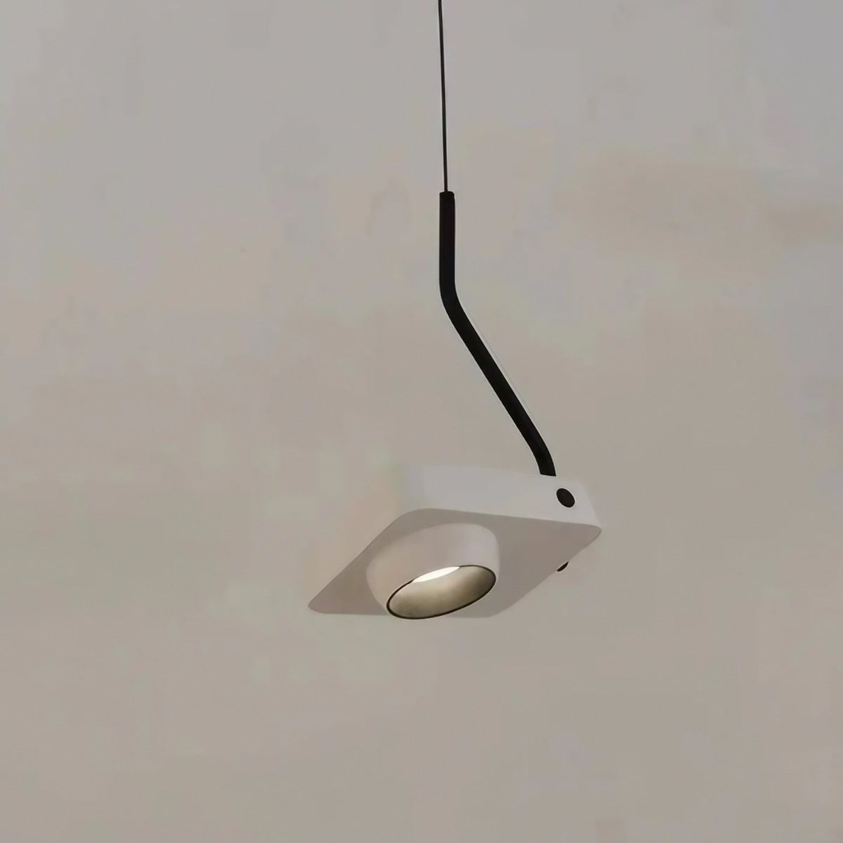 Suspension minimaliste à lumière ciblée, blanche ou noire, blanc