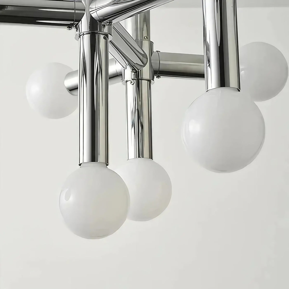 Suspension argentée à 13 boules blanches LED, blanc chaud ou froid