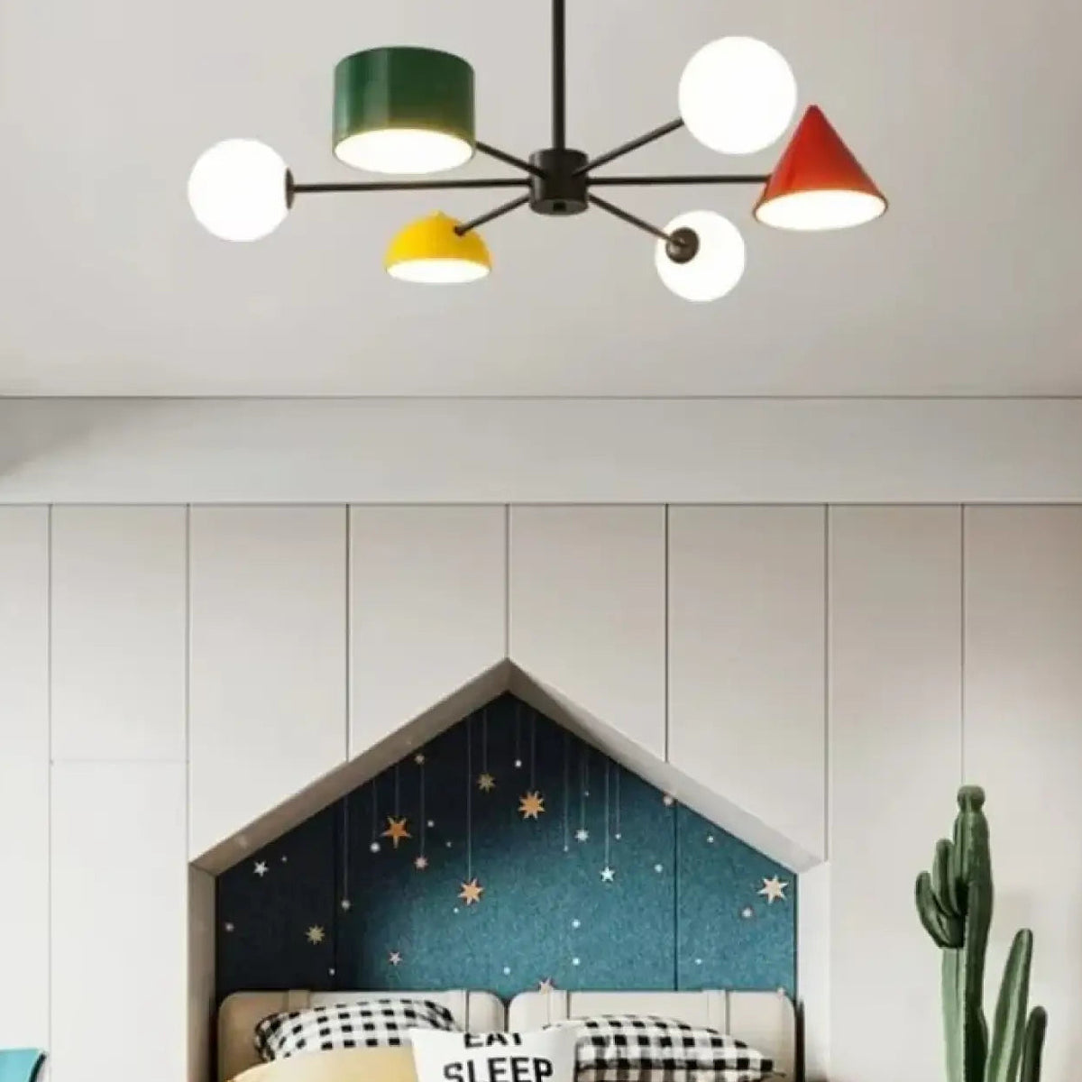 Suspension à abat-jours multicolores en verre opale