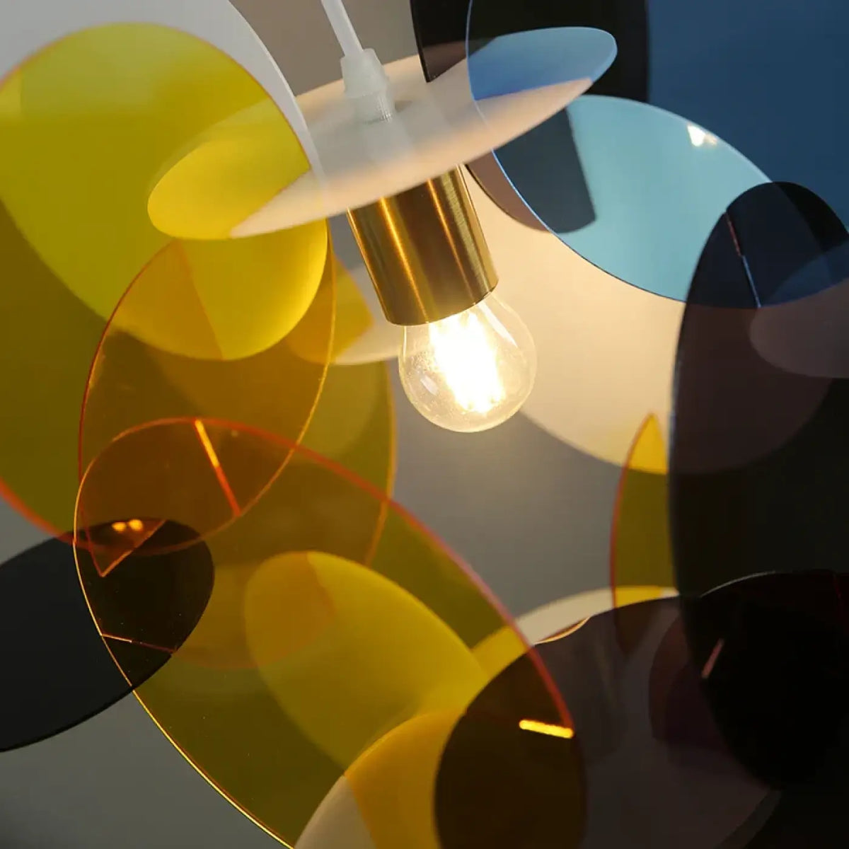 Suspension artistique en cercle coloré, trois modèles