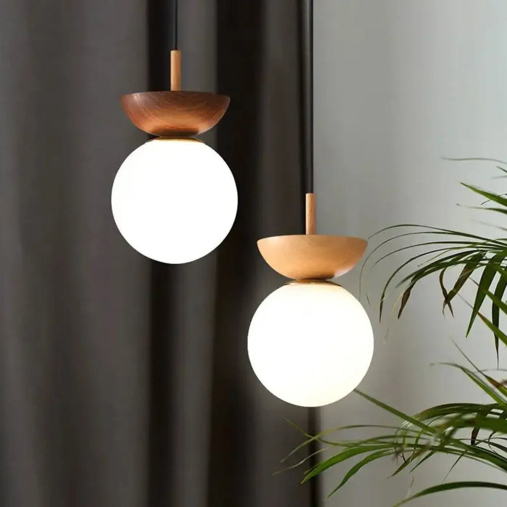 Suspension scandinave à globe en verre opale, beige ou marron
